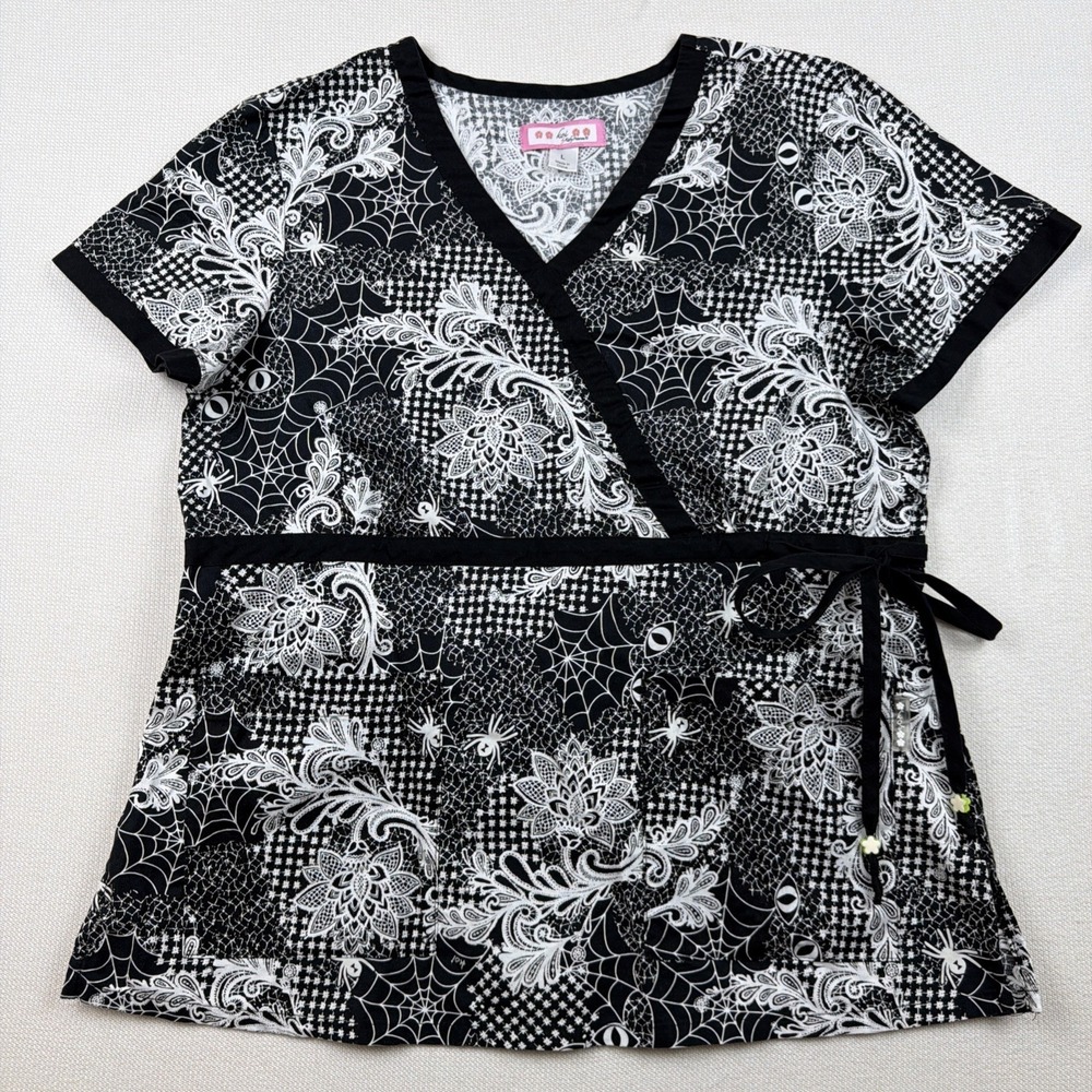 KOI Halloween Scrub Top Nurse Occupational Clinic Hospital Size L Spooky Fun